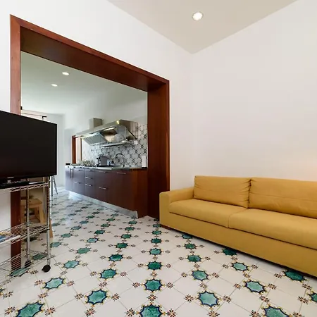 Amalfi Coast Family Luxury 公寓 *