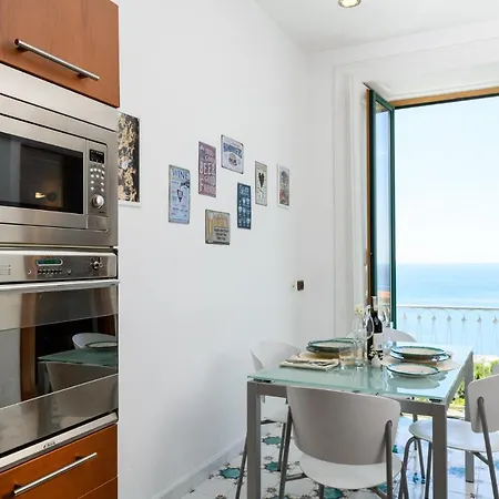 Amalfi Coast Family Luxury * Vietri